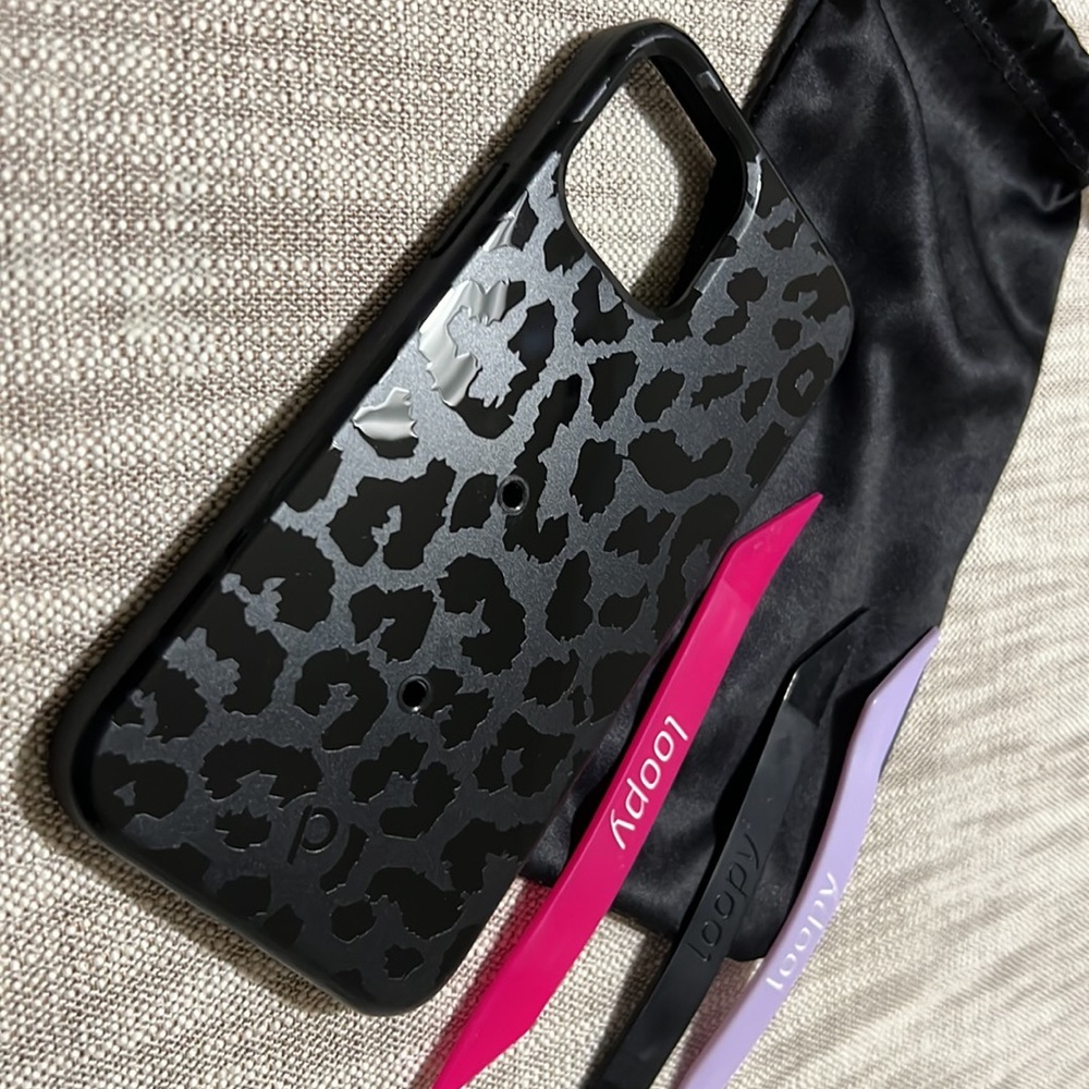 Loopy Case in midnight leopard for iPhone 12/12 Pro